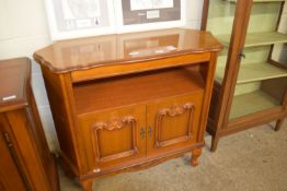 REPRODUCTION CORNER TV CABINET, WIDTH APPROX 104CM MAX