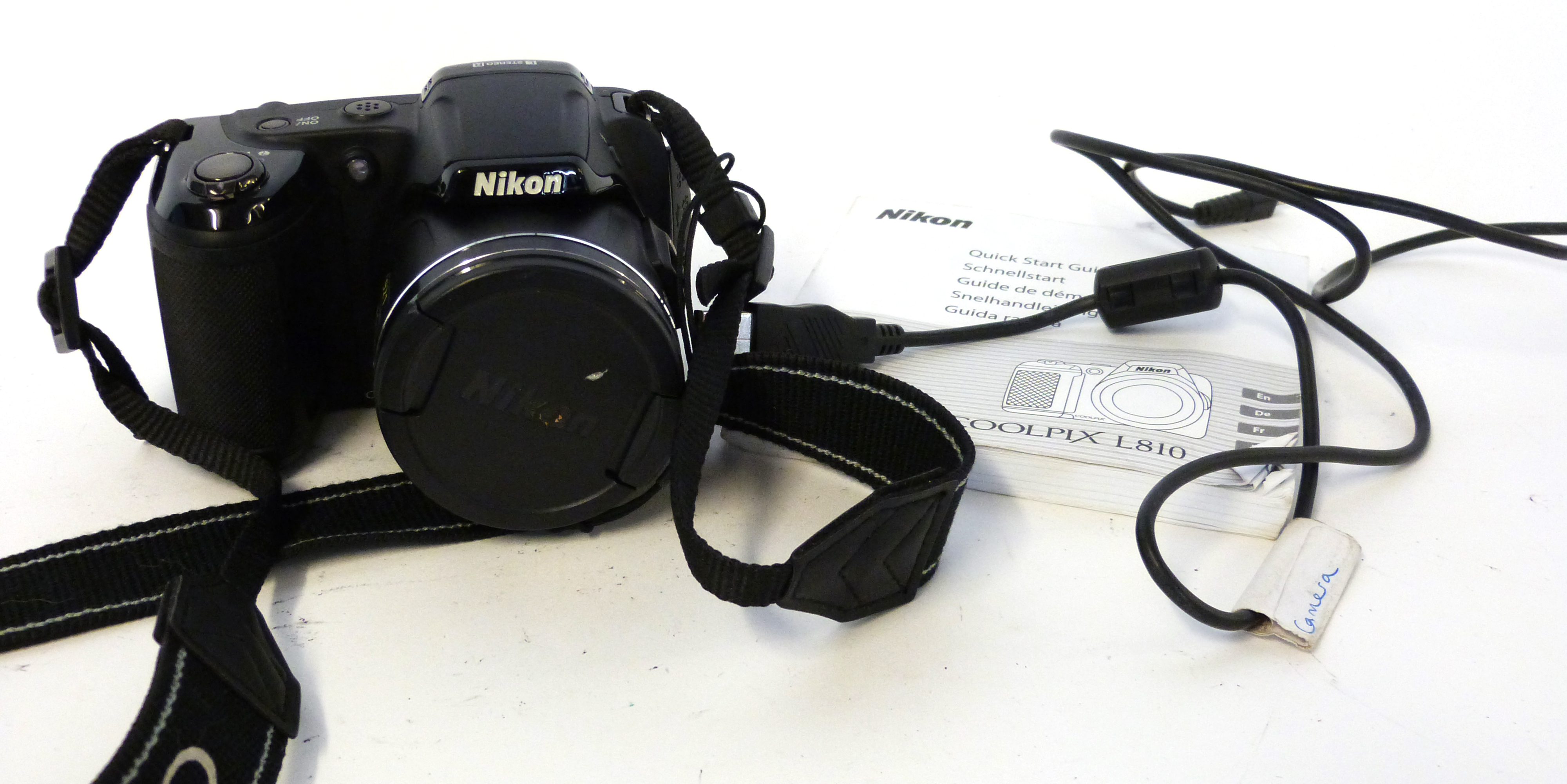 Nikon Coolpix L810 digital camera plus manual and charger - Image 2 of 5