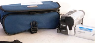 Panasonic NV-GS17 video camera plus manual and case
