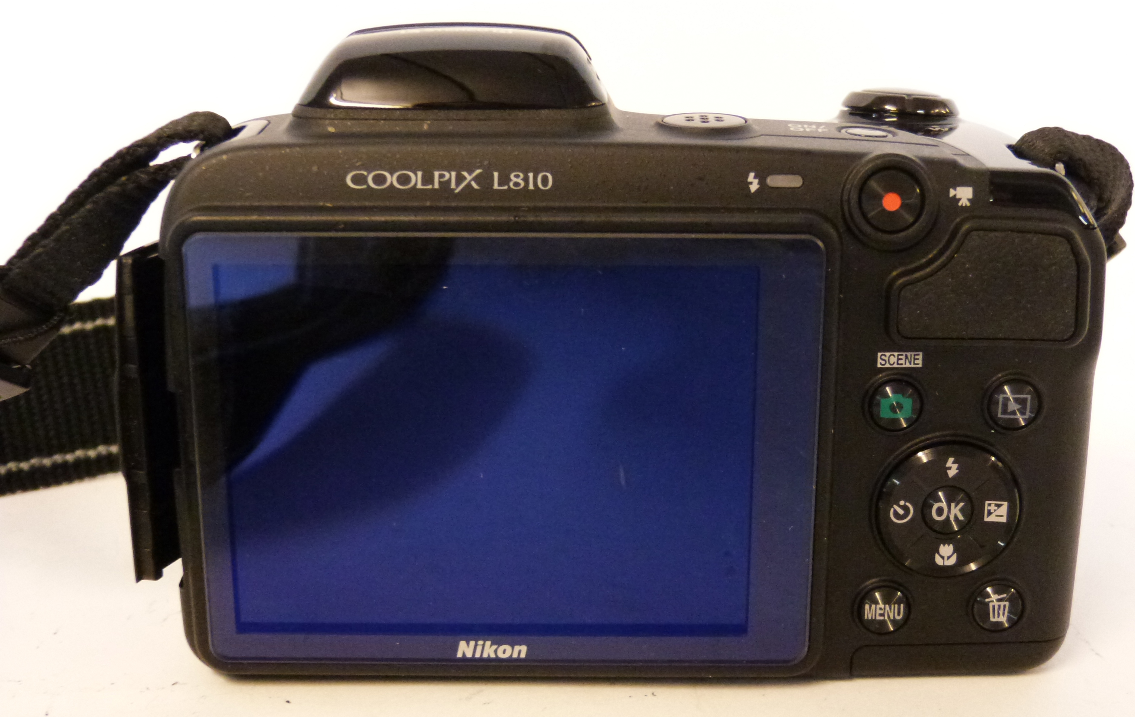 Nikon Coolpix L810 digital camera plus manual and charger - Image 5 of 5