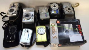 Mixed Lot: point and shoot cameras