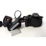 Canon 700D body plus charger