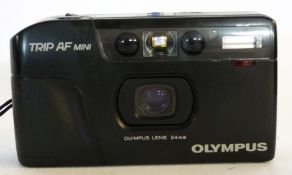 Olympus Trip AF mini film camera plus manual and case