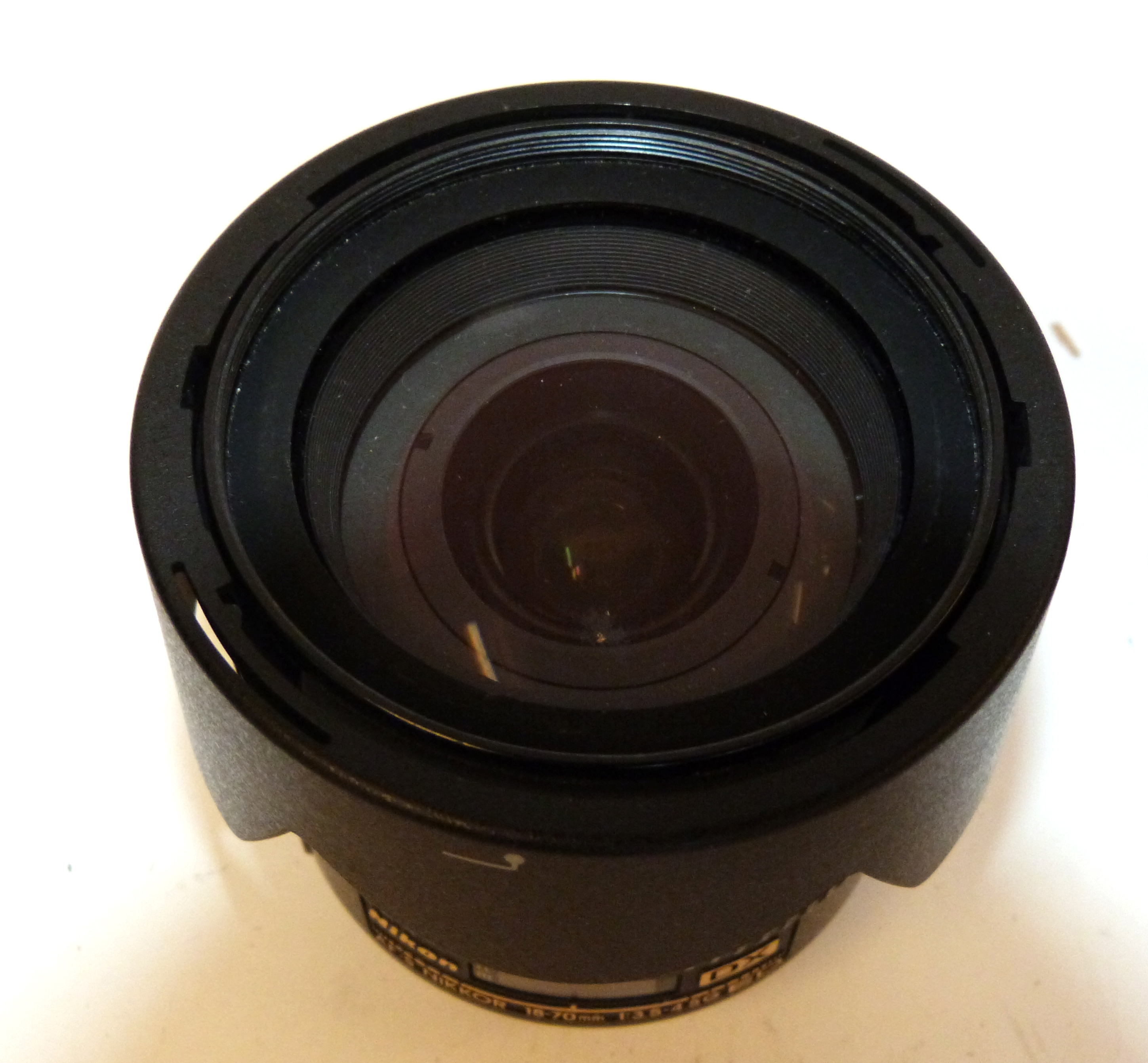 Nikon D70 digital camera together with Nikon AF-S Nikkor 18-70mm lens, charger and fitted case - Image 6 of 6