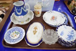 TRAY CONTAINING MIXED CERAMICS, POTTERY JUG, PLATES ETC