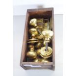 BOX CONTAINING VINTAGE BRASS DOOR KNOBS AND LOCK MECHANISM