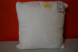 FUSION WHITE FILLED CUSHION 43CM SQUARE