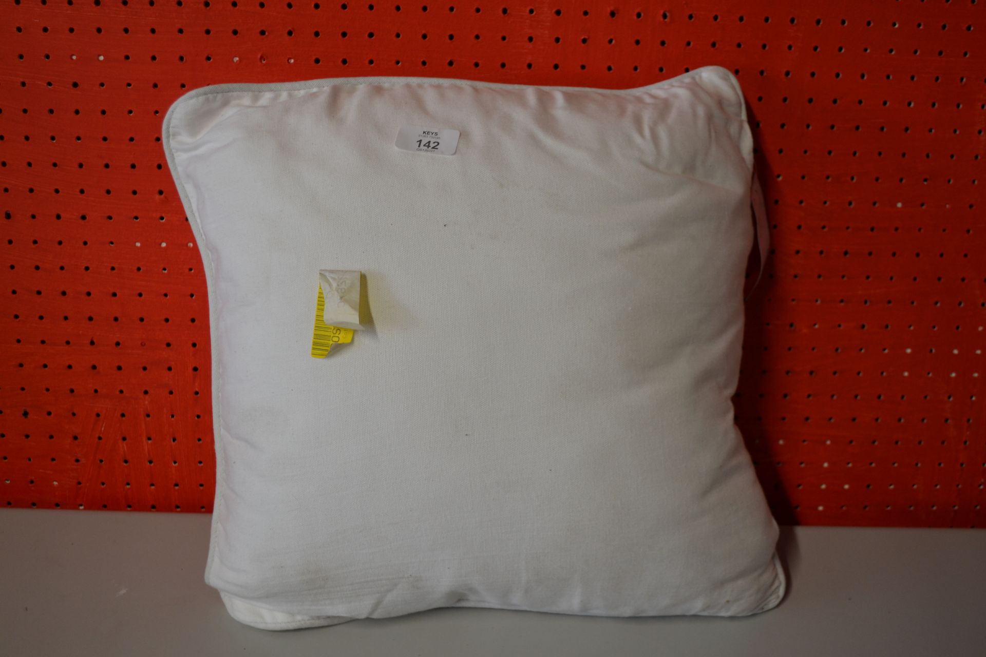 SQUARE WHITE FUSION SCATTER CUSHION