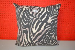 SQUARE PRINT PATTERN CUSHION APPROX 15 INCH