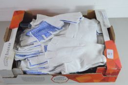 BOX CONTAINING GLOVES