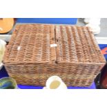 PICNIC HAMPER