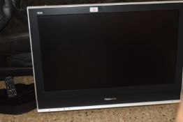 PANASONIC VIERA 32" FLATSCREEN TV