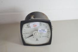 PRESSURE GAUGE