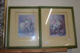 PAIR OF STILL LIFES IN GREEN WOODEN FRAMES