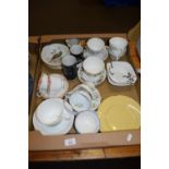 TRAY CONTAINING VARIOUS CERAMICS, CUPS AND SAUCERS BY ROYAL DOULTON IN THE DARJEELING PATTERN AND