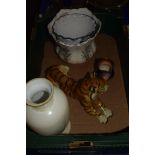BOX CONTAINING CERAMIC ITEMS, JARDINIERE, LARGE POTTERY MODEL OF A TIGER ETC