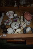 BOX CONTAINING CERAMIC ITEMS, VARIOUS JUGS, BOWLS ETC