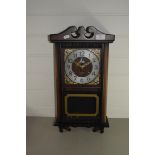 MANTEL CLOCK