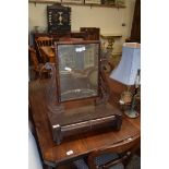 EARLY 20TH CENTURY MAHOGANY FRAMED SWING MIRROR WITH DRAWERS BENEATH, WIDTH APPROX 50CM