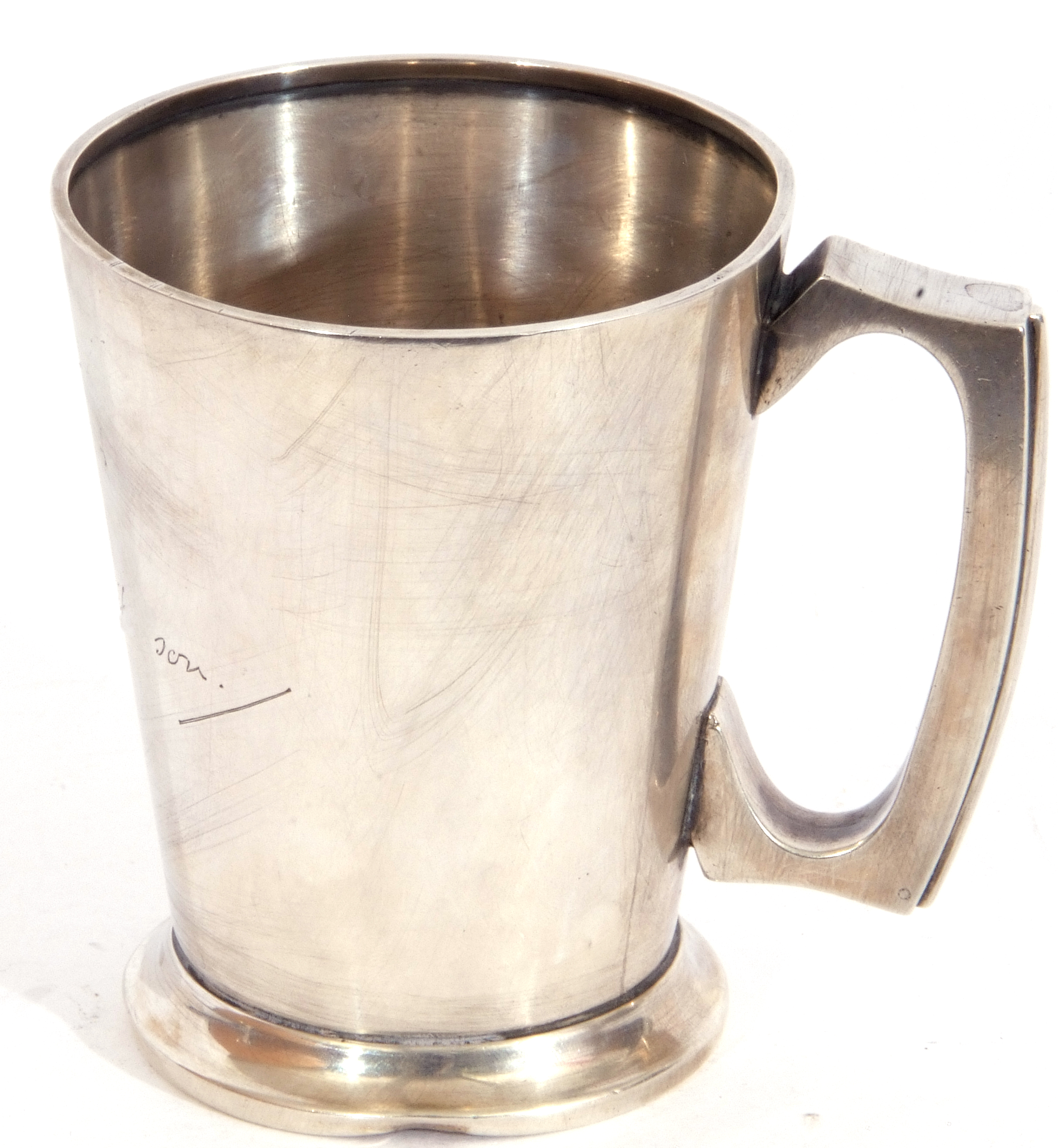 Mixed Lot: George VI silver tankard of tapering cylindrical form, applied reeded C-shaped handle - Image 4 of 7