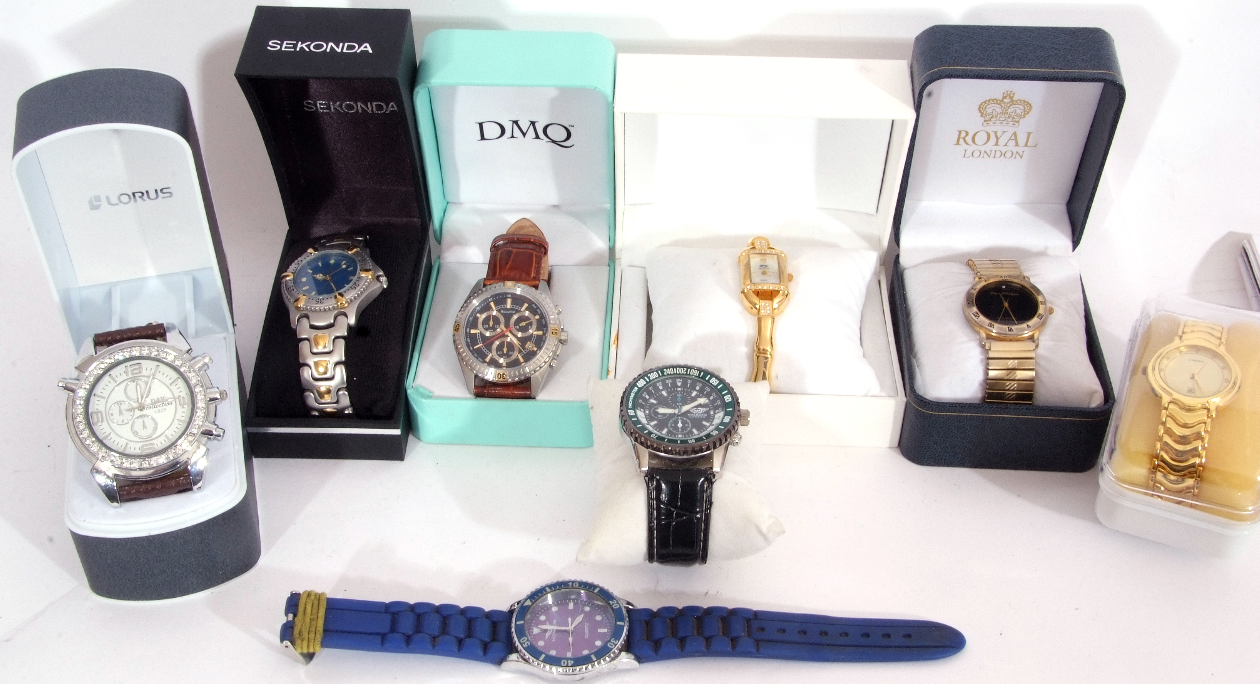 Collection of 8 modern wrist watches, 5 gents quartz examples to include an Accurist and an Oskar - Image 2 of 8