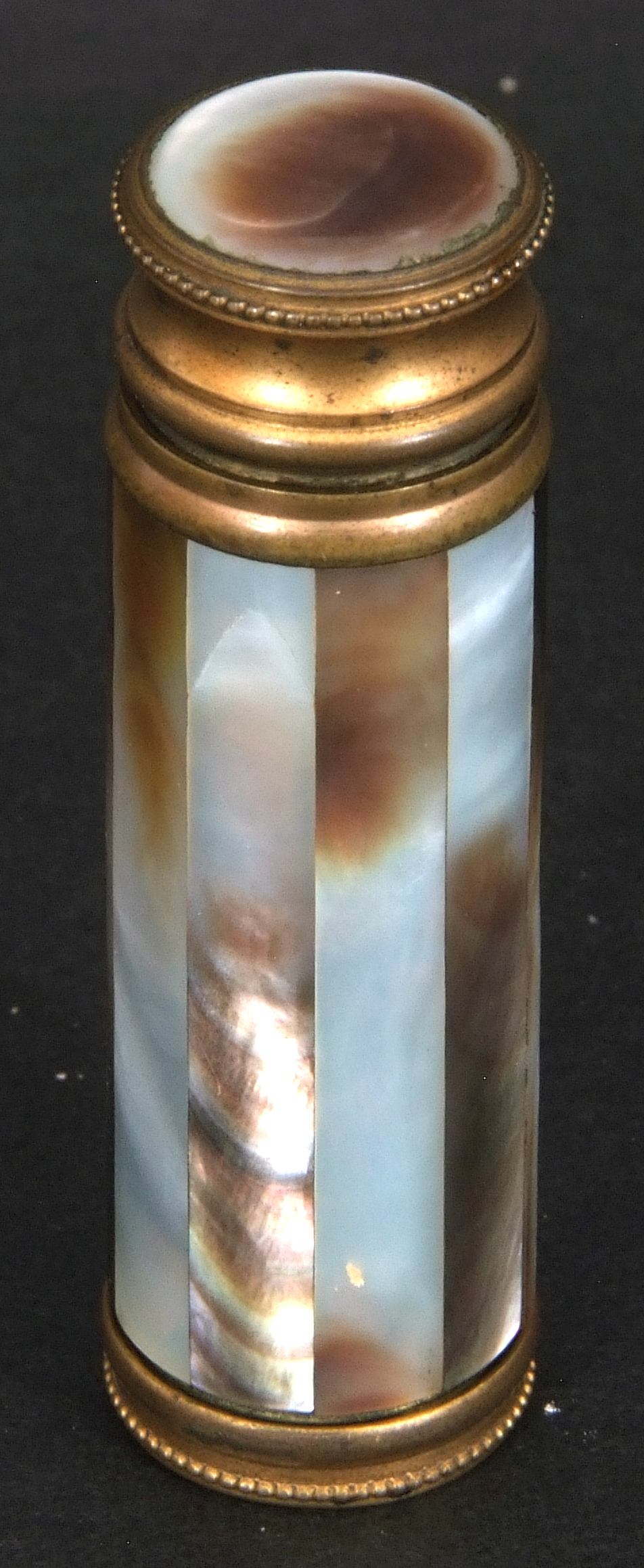 Victorian novelty gilt metal and nacre shell scent bottle in the form of a telescope, 10cm extended, - Image 4 of 9