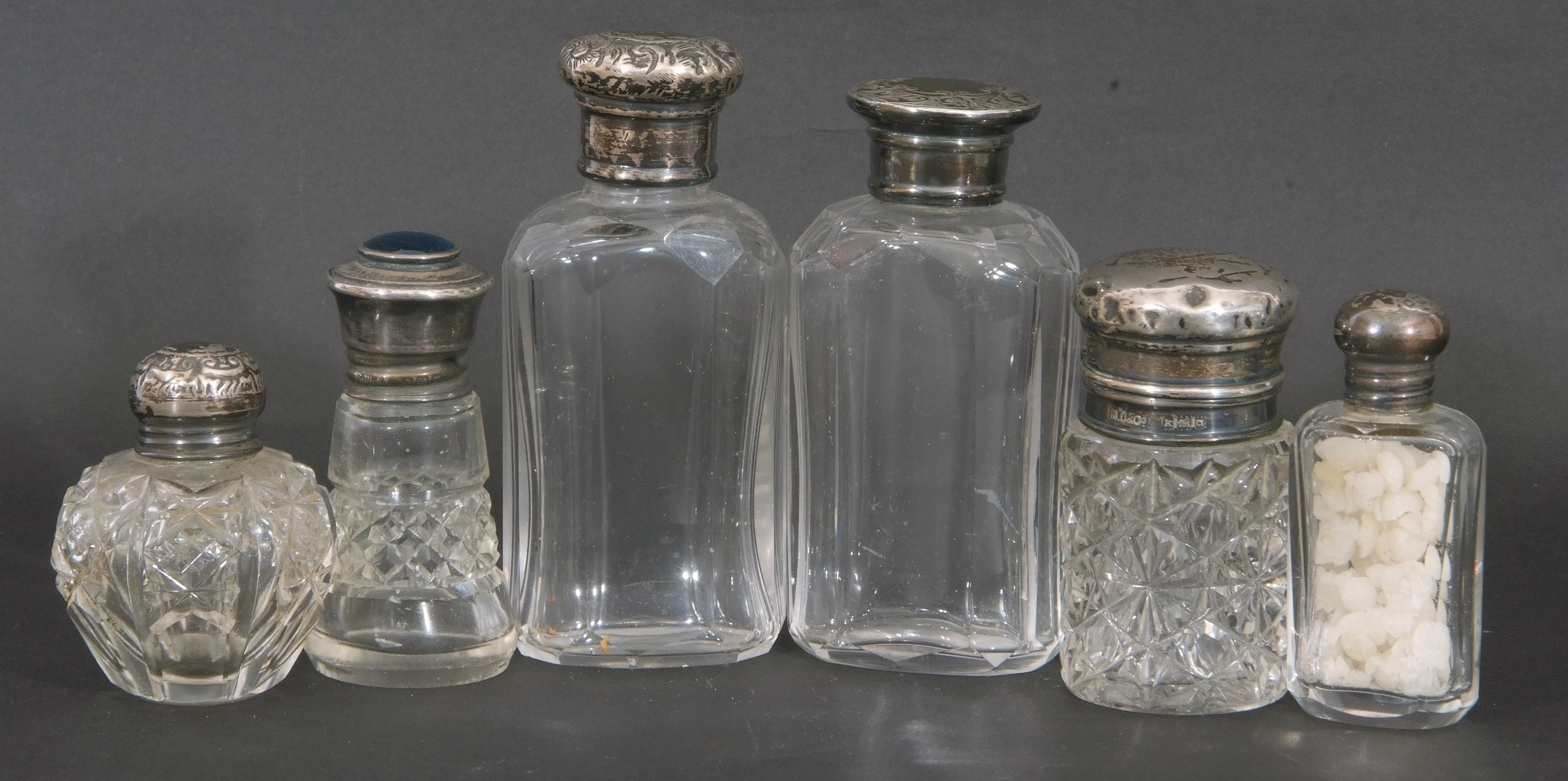 Collection of six glass scent bottles/jars, three with hallmarked silver screw on lids, one silver - Image 3 of 4