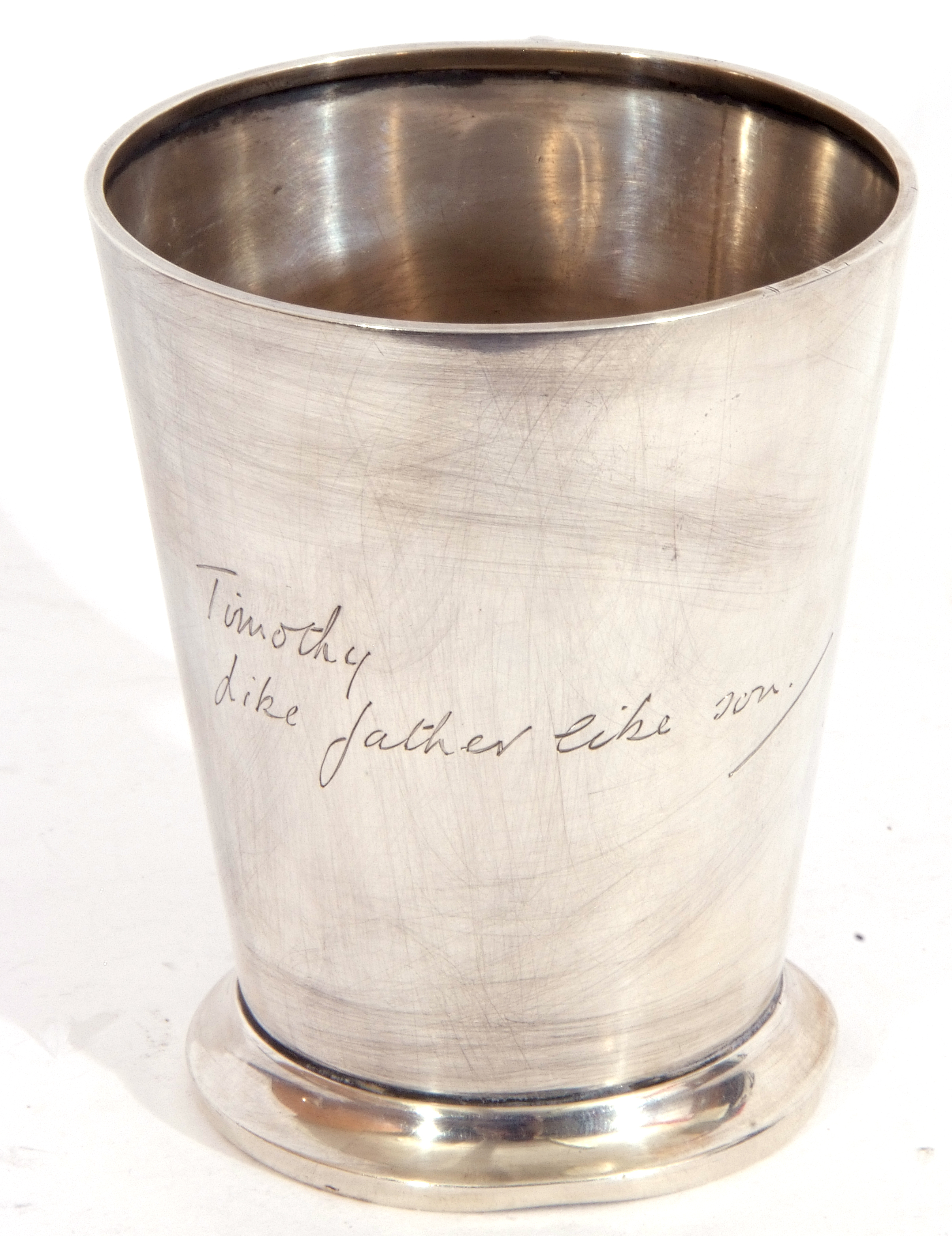 Mixed Lot: George VI silver tankard of tapering cylindrical form, applied reeded C-shaped handle - Image 3 of 7