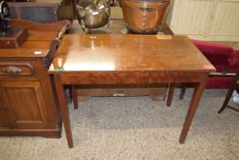 MAHOGANY SIDE TABLE, APPROX 99 X 53CM