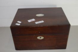 WOODEN BOX CONTAINING GLASS BOTTLES