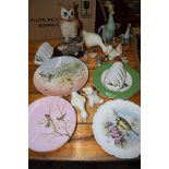 MIXED CERAMICS INCLUDING GRAINGER WORCESTER PLATE WITH BIRDS, ROYAL ALBERT PLATE ETC