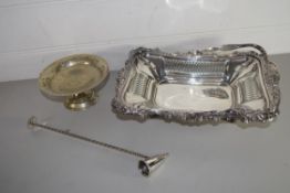 BOX CONTAINING PLATED WARES