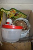 BOX OF KITCHEN WARES, PLASTIC CONTAINERS ETC