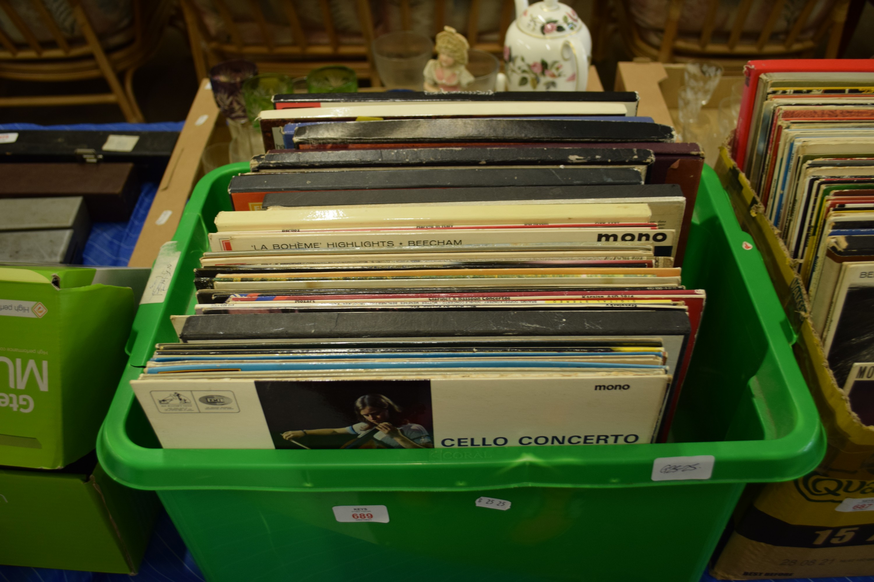 PLASTIC BOX OF LPS, MAINLY CLASSICAL