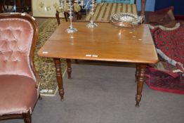 Small 19th century Pembroke table raised on ring turned legs, width approx 95cm