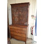 EARLY 20TH CENTURY ASTRAGAL GLAZED BOOKCASE WITH DRAWERS BENEATH, WIDTH APPROX 100CM