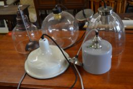 COLLECTION OF VARIOUS INDUSTRIAL TYPE LIGHT FITTINGS