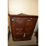 19TH CENTURY OAK CORNER CABINET, WIDTH APPROX 86CM MAX