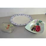 CERAMIC DISH, FURTHER DISH WITH SMALL QUANTITY OF COSTUME JEWELLERY