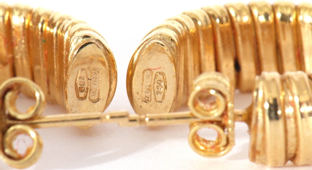 Pair of heavy 750 stamped hoop earrings of ribbed design, post fittings, 10gms - Image 6 of 6