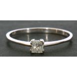 Modern 9ct white gold, diamond single stone ring, featuring a princess cut diamond, 0.20ct approx,