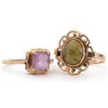 Mixed Lot: 9ct gold amethyst ring, cushion cut, London 1975, size Q, together with a 9ct gold