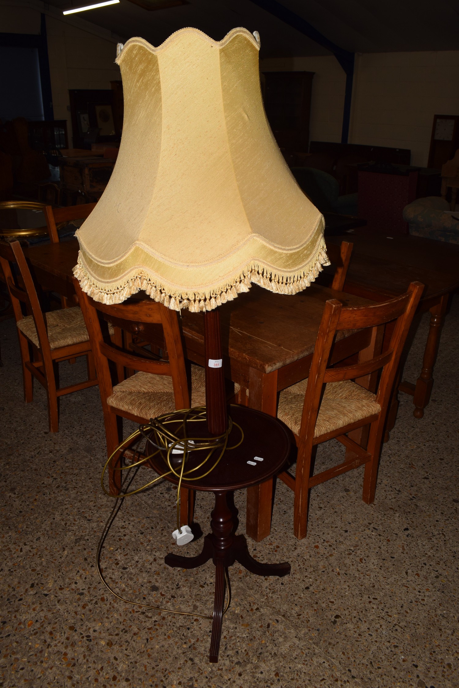 MAHOGANY EFFECT LAMP STANDARD WITH SHADE, HEIGHT APPROX 162CM