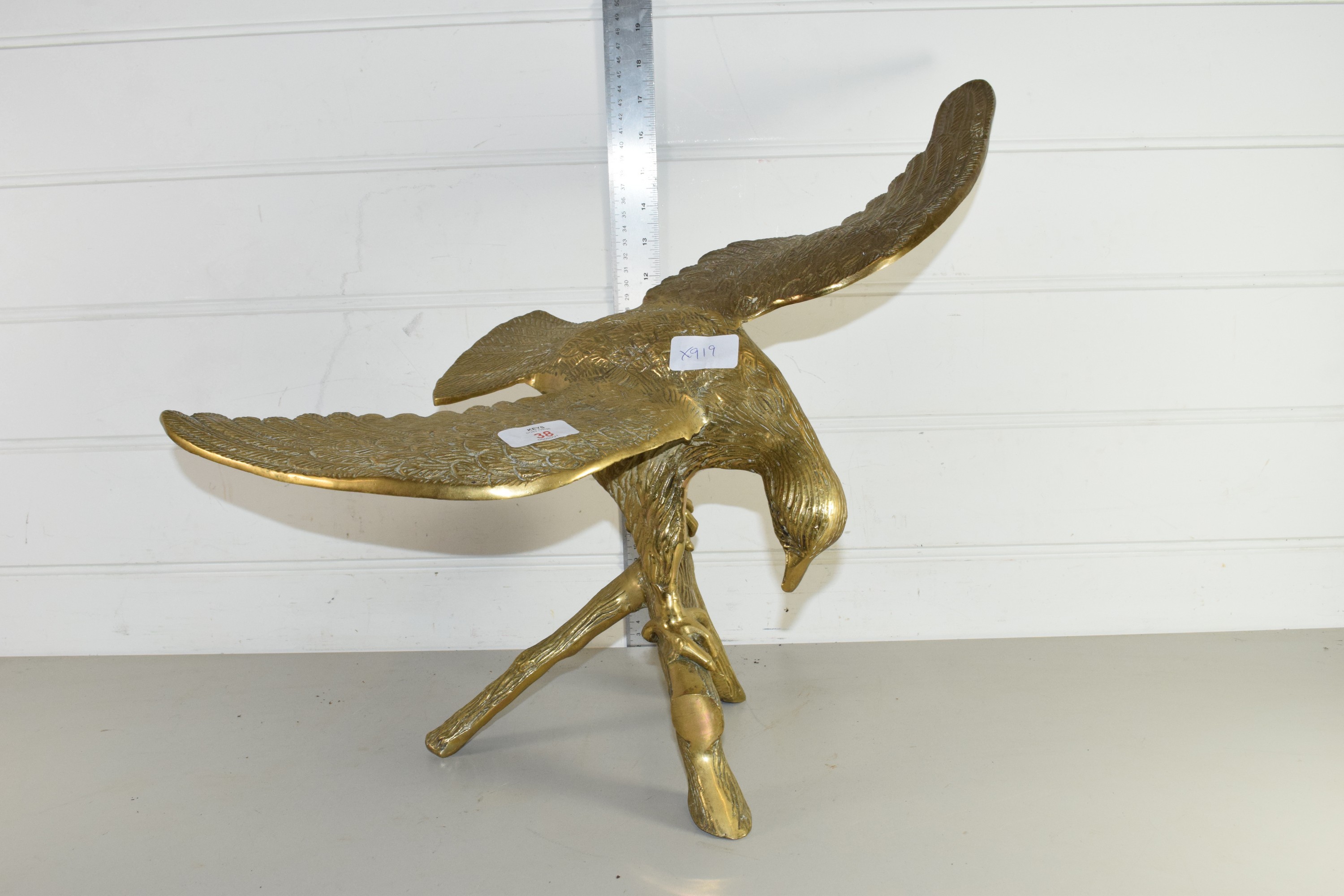 LARGE BRASS MODEL OF AN EAGLE ON TREE STUMP