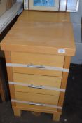 PAIR OF SMALL THREE DRAWER BEDSIDE CABINETS
