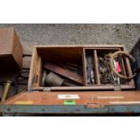 TOOLBOX CONTAINING QTY OF VINTAGE TOOLS, FILES, SPIRIT LEVEL ETC