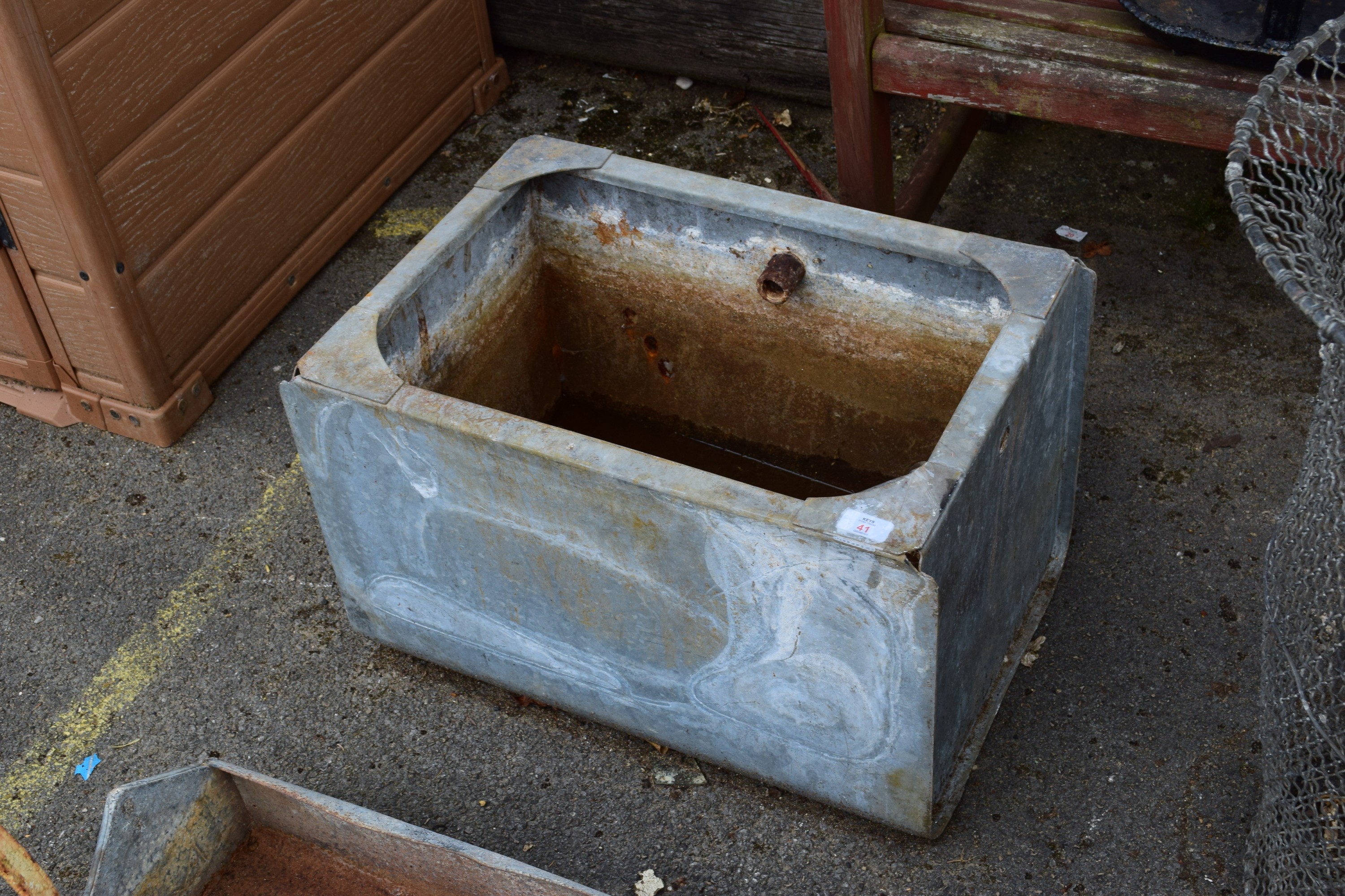 SMALL GALVANISED TANK, WIDTH 58CM