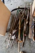 LARGE QTY OF GARDEN TOOLS