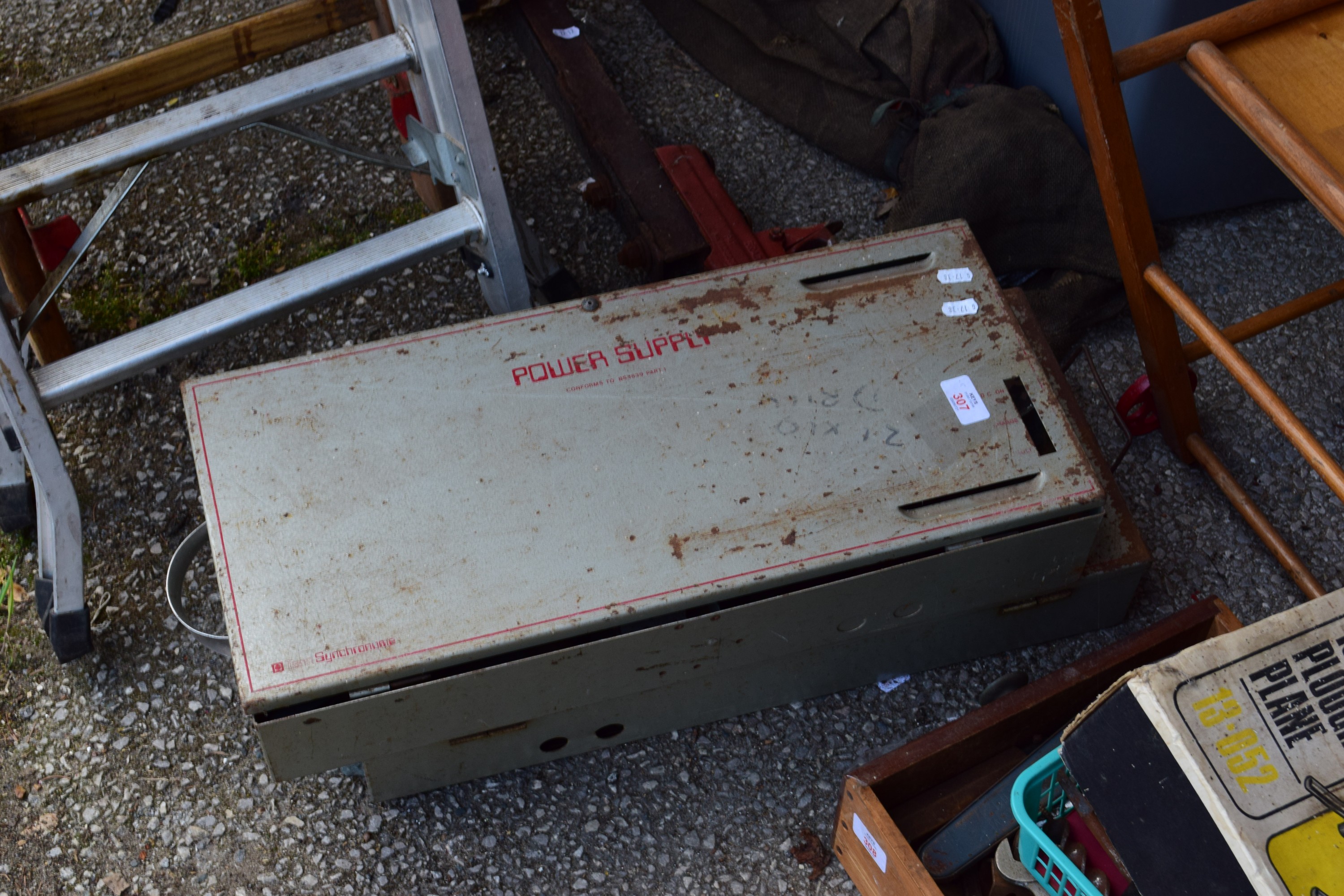 TWO TOOLBOXES CONTAINING VARIOUS TOOL PARTS