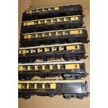 Group of six Triang Pullman 00 gauge coaches to include Jane, Ruth etc (unboxed)